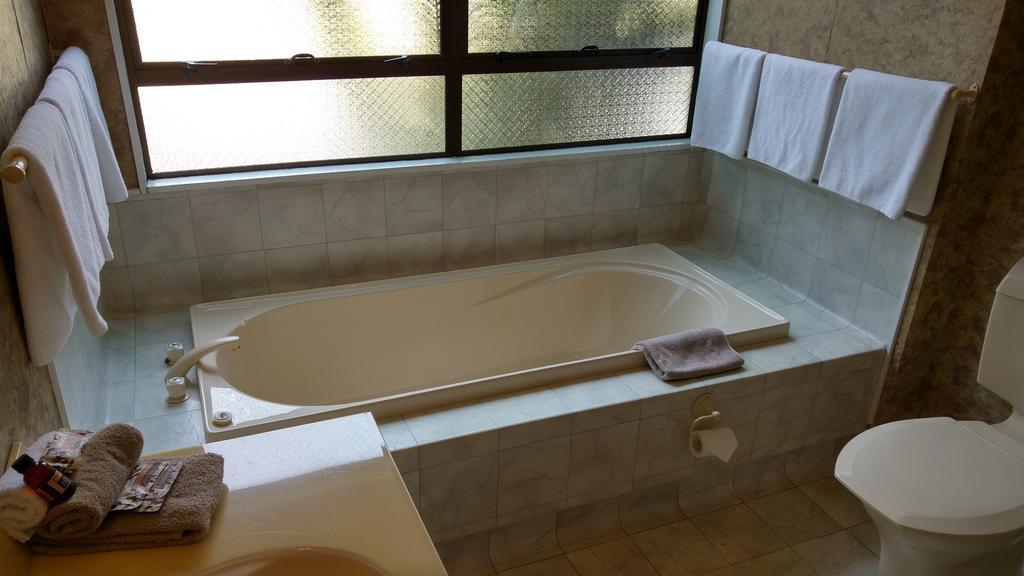 Hobson'S Choice Motel Dargaville Phòng bức ảnh