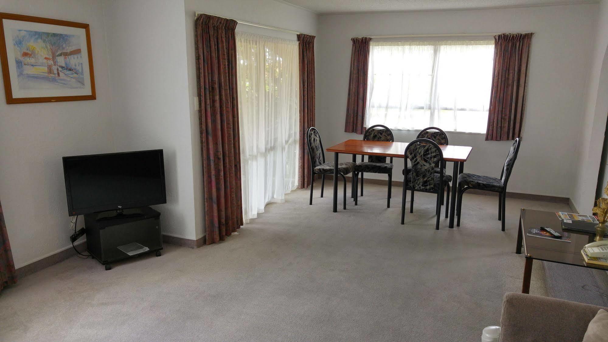 Hobson'S Choice Motel Dargaville Ngoại thất bức ảnh