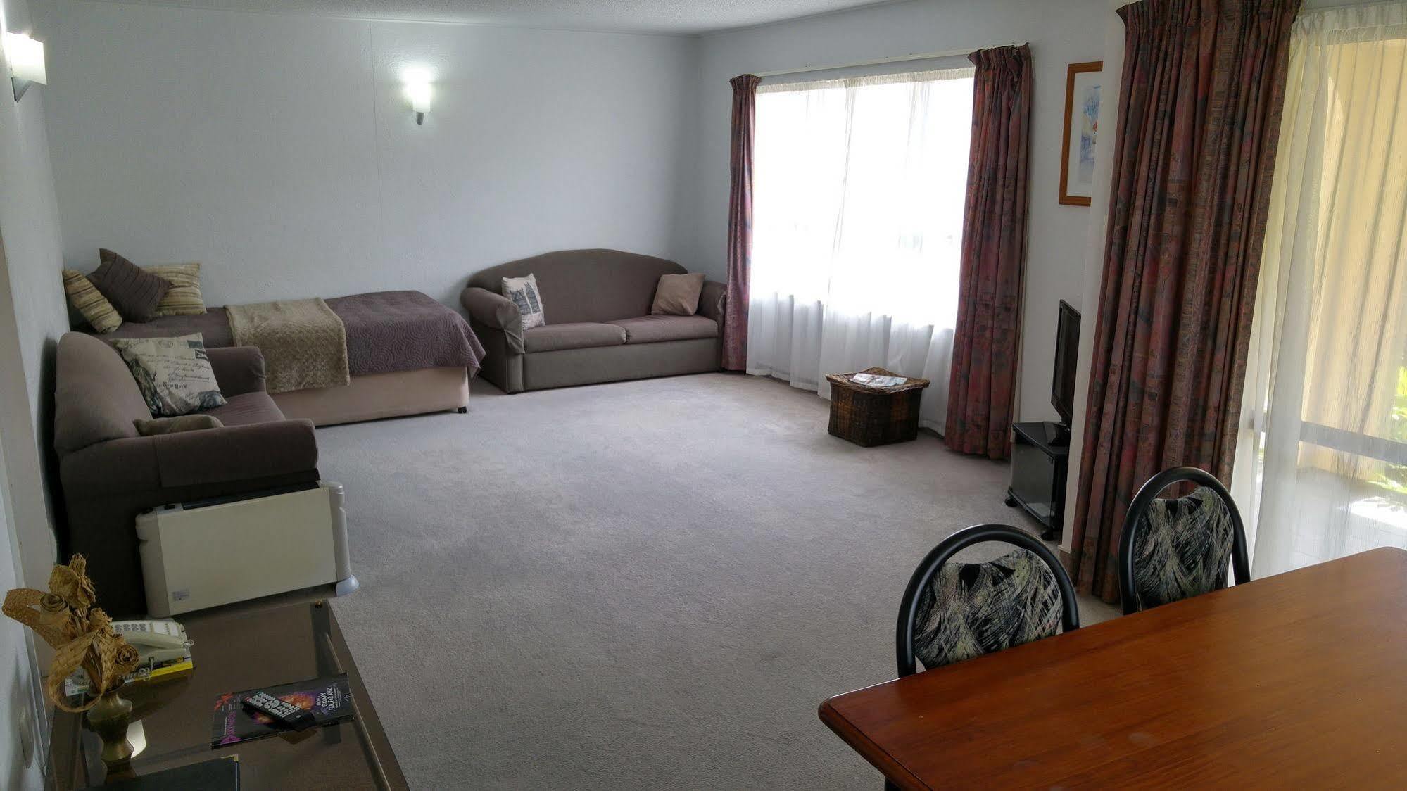 Hobson'S Choice Motel Dargaville Ngoại thất bức ảnh